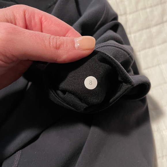 Lululemon WunderUnder Reversible Crop Pants - Picture 3 of 4